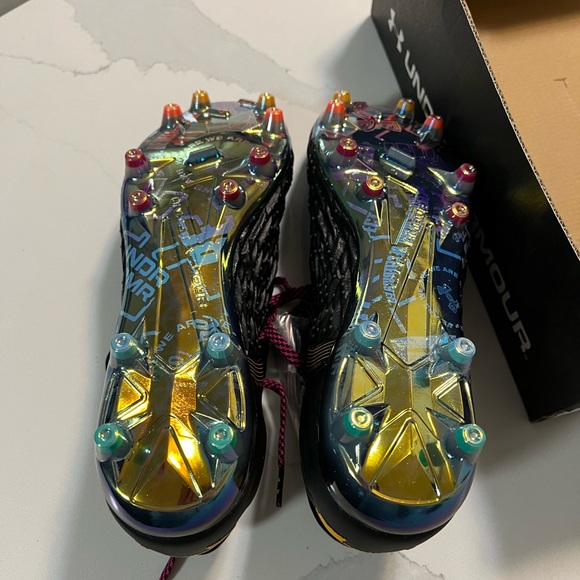 BRAND NEW MENS SIZE 11 UA CLONE MAGNETICO PRO SOCCER CLEATS LIMITED EDITION - Picture 5 of 14